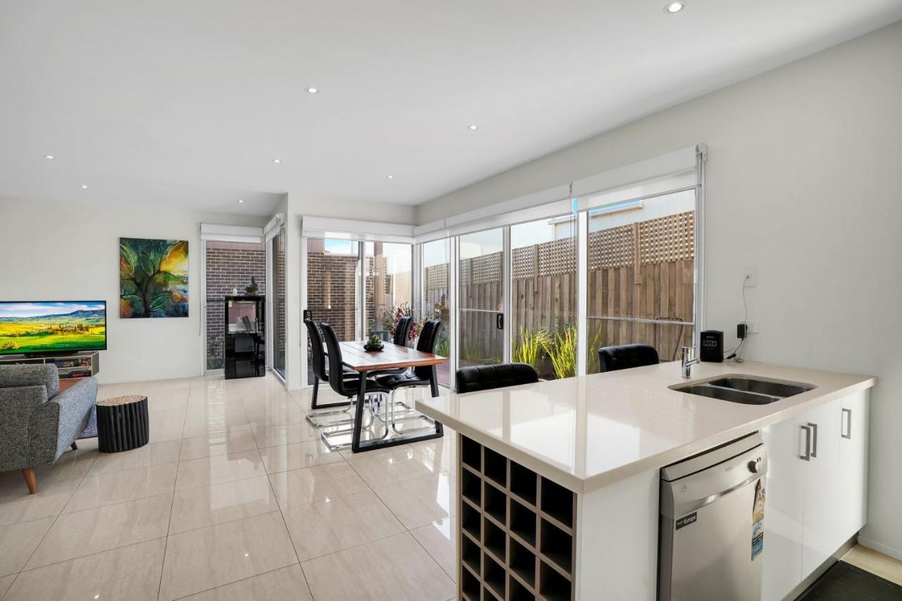 Surf Villa Warrnambool Buitenkant foto